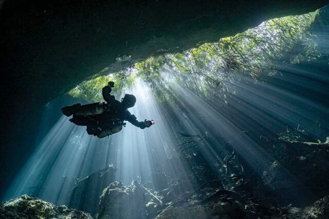 The age of enlightenment - Diving cenotes and caves in Mexico - DIVER ...